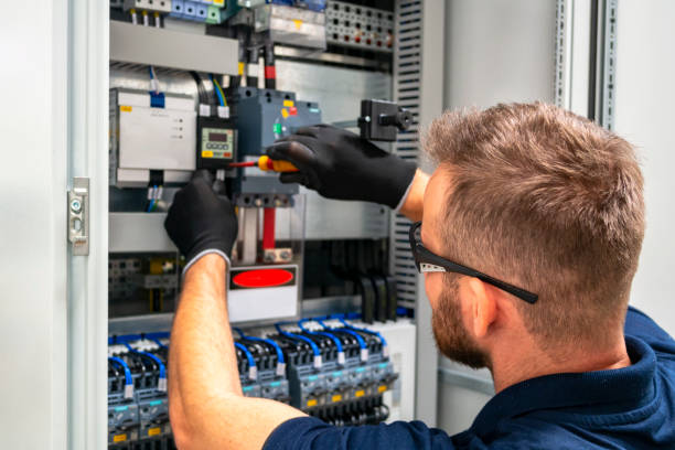 Best Electrical Contractors for Businesses  in Mastic Beach, NY